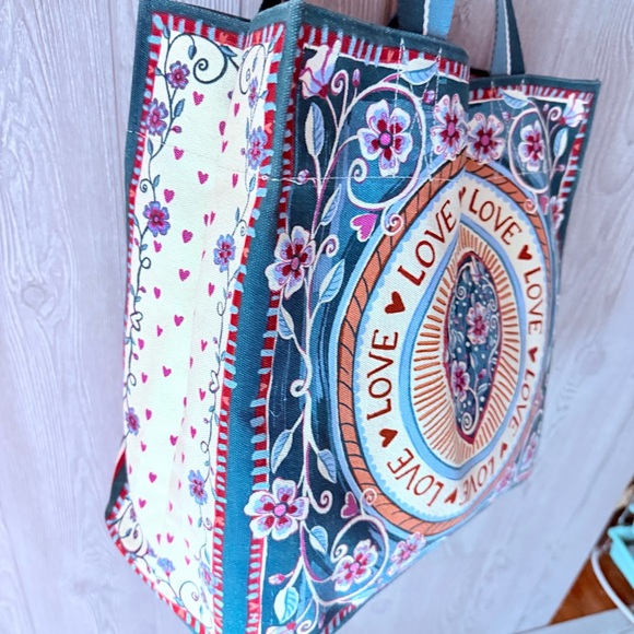 Brighton Bella Tile Tote bag purse “ all you need is love “ beach bag - Picture 6 of 12